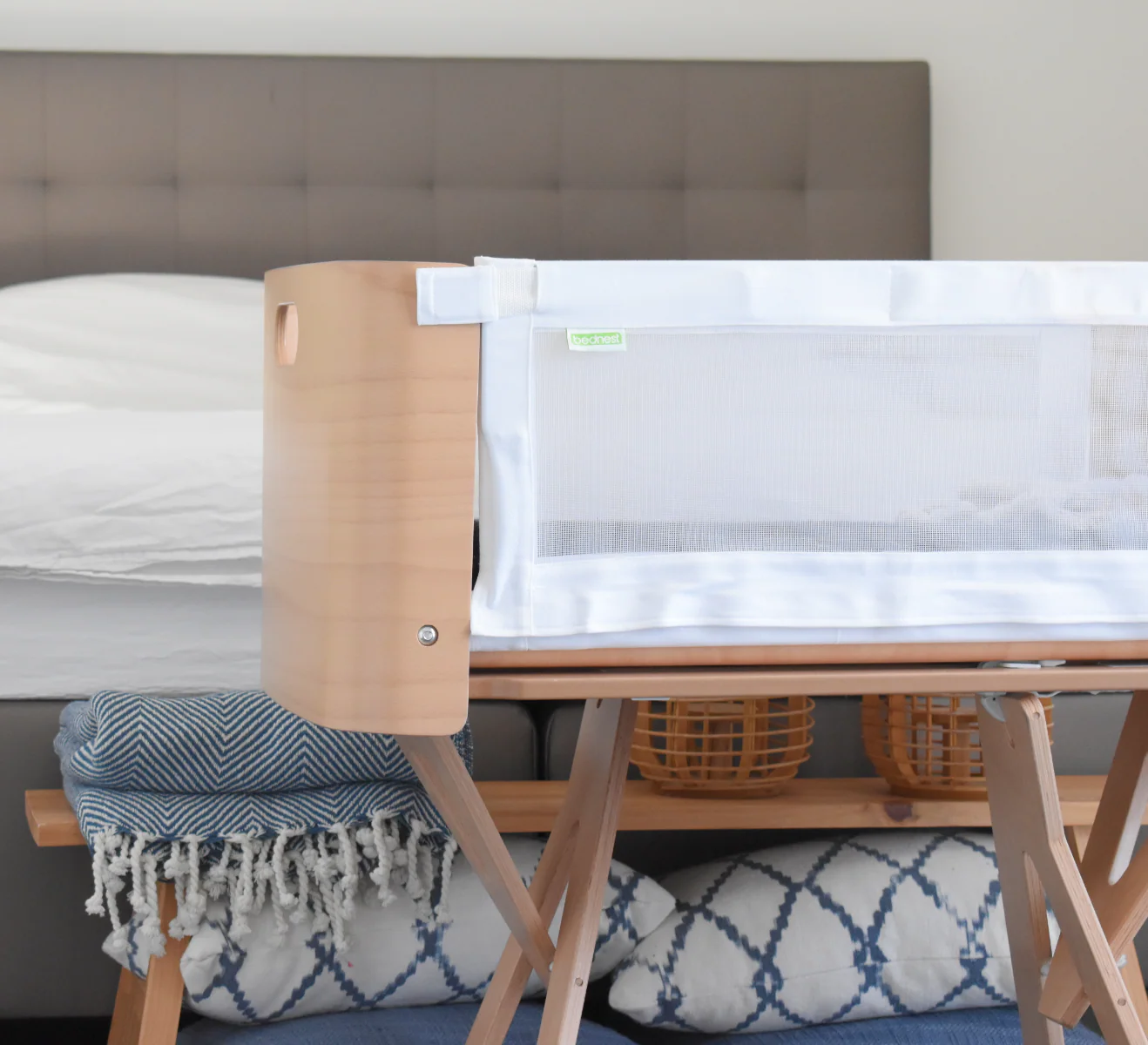 BEDNEST Co-Sleeper 4in1 - Krippe, Beistellbett, Moses-Korb, Reisebett - Image 9