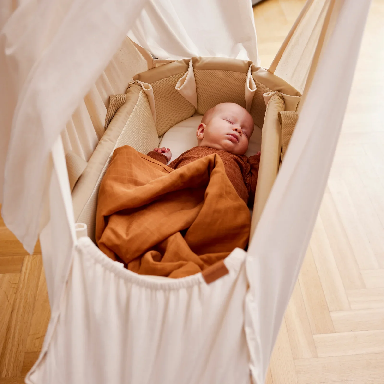 MEMBANTU Babytragetasche / Spielmatte / Nest - Image 7