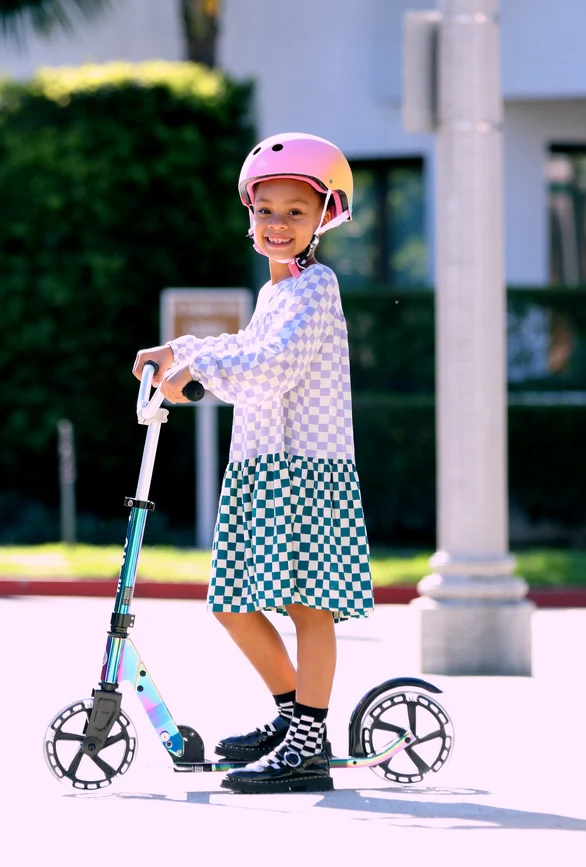 MICRO Scooter / Roller CRUISER LED - Image 5