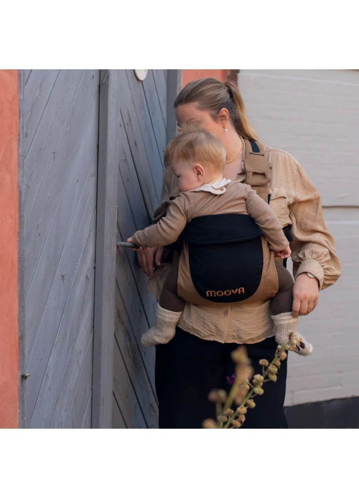 MOOVA Babytrage mit extra viel Bewegungsfreiheit - Image 17