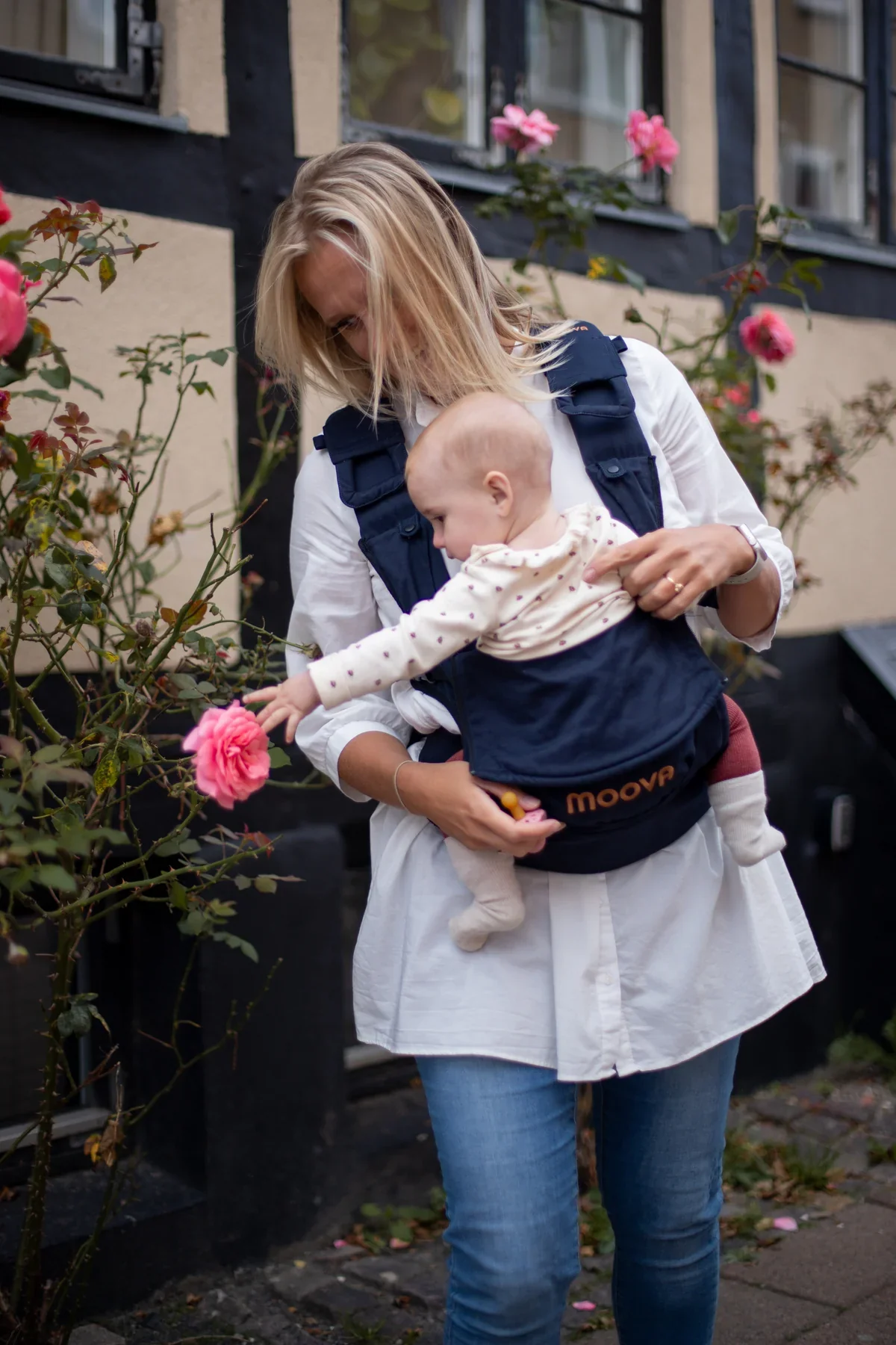 MOOVA Babytrage mit extra viel Bewegungsfreiheit - Image 6