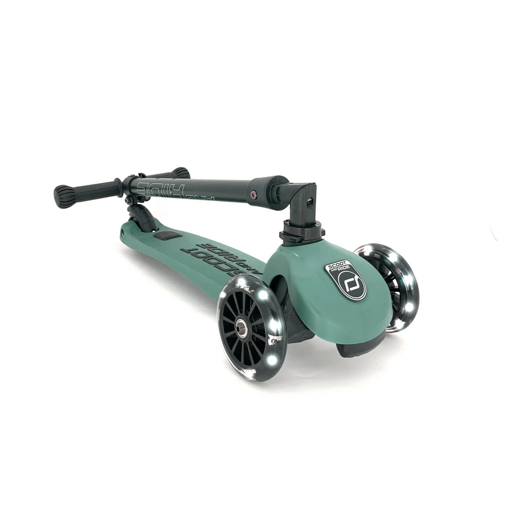 SCOOT & RIDE Highwaykick 3 LED - Image 4