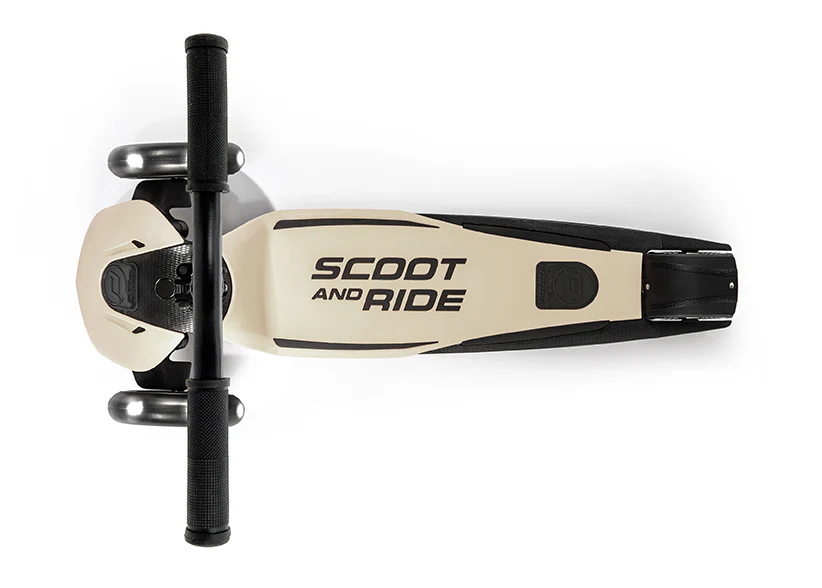 SCOOT & RIDE Highwaykick 5 LED - Image 5
