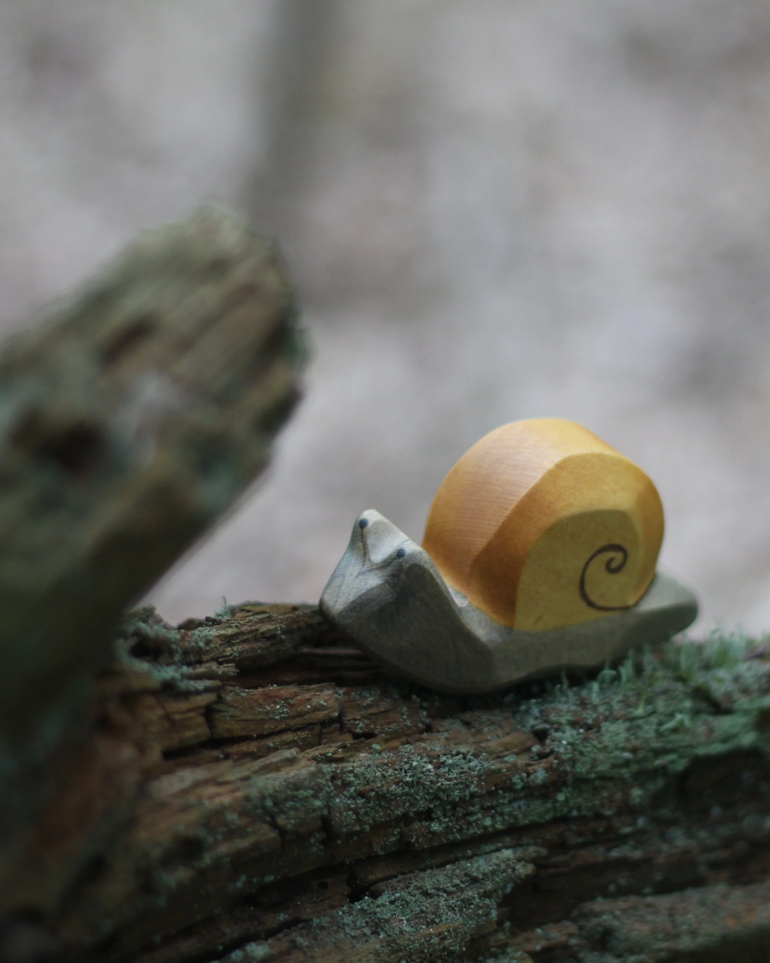 HOLZWALD Waldorfinspiriertes Spielset Wald und Wiese mit Holztieren und Spieltuch - Image 6