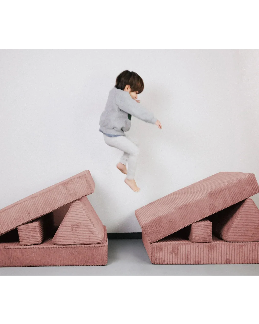 WONDERWUZZ Multifunktionales Spielsofa Oh So Sofy - Cord - Image 3